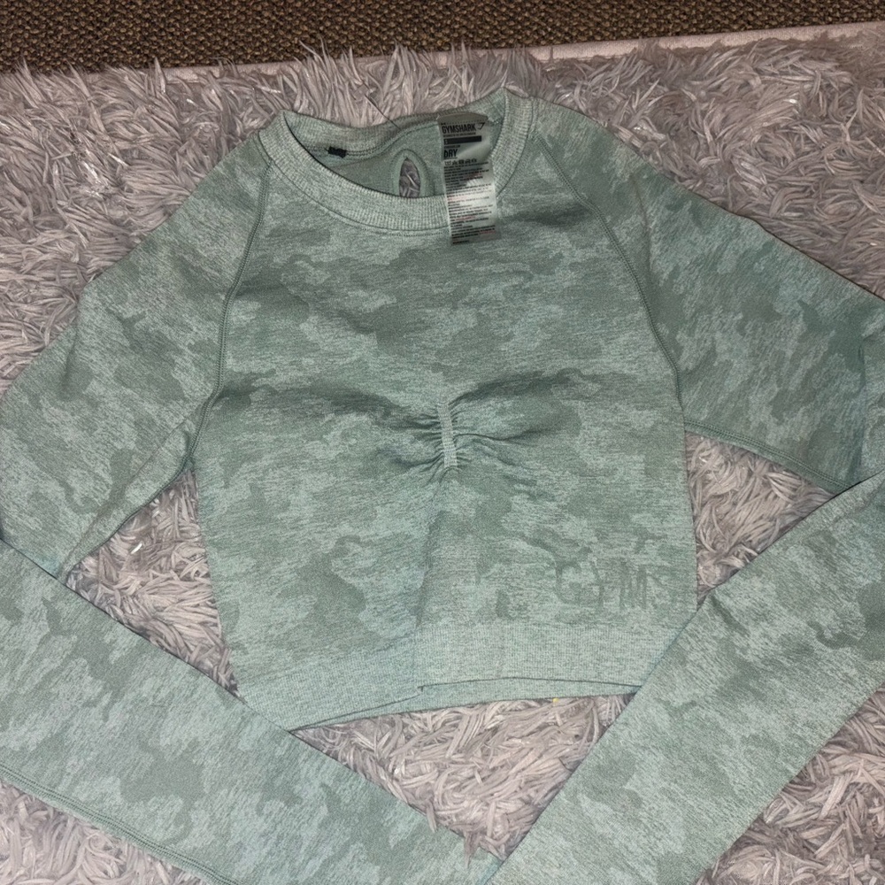 Gymshark Women's Mint Green Cropped Hoodie